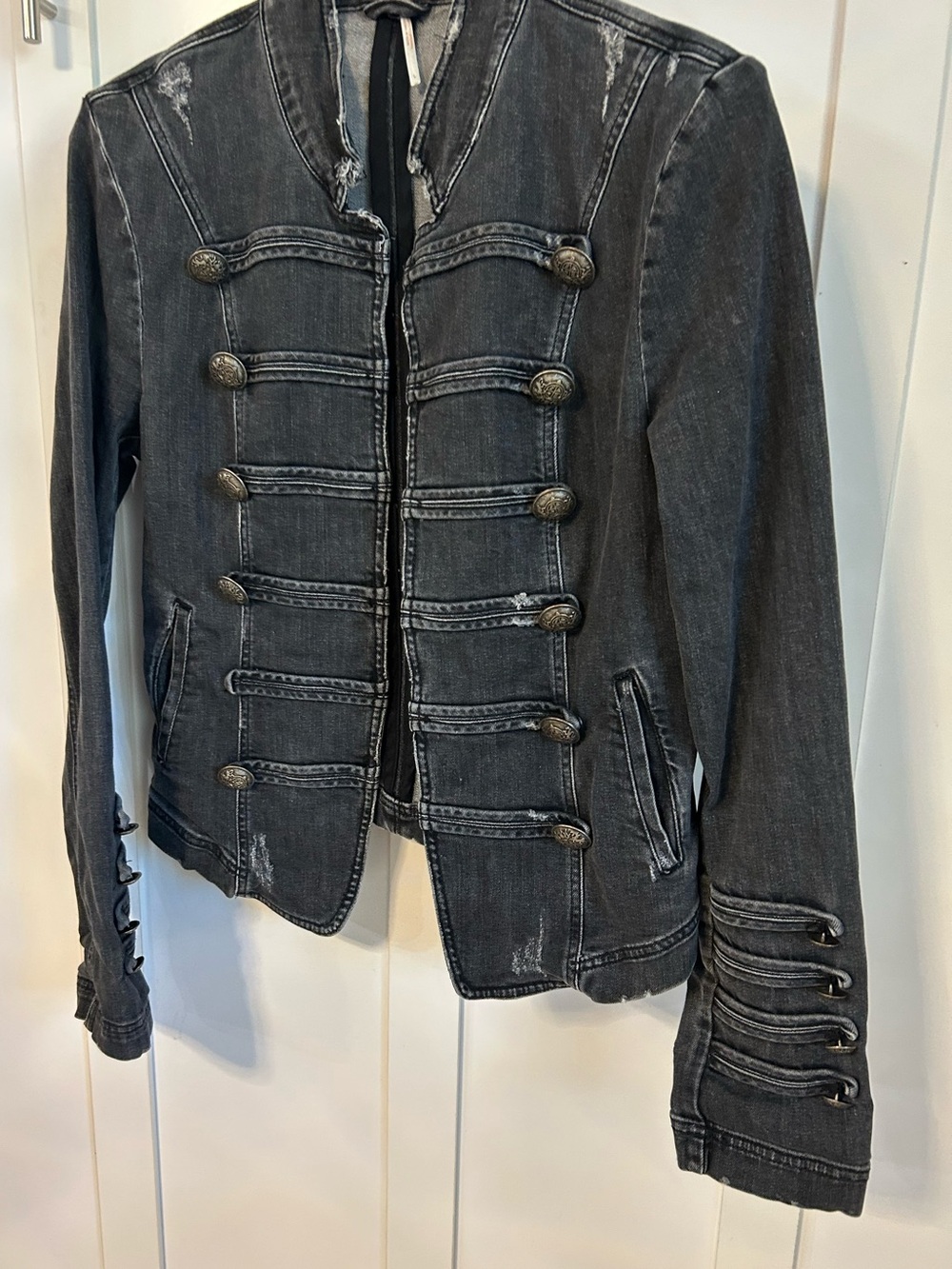Free People black military-style distressed denim jacket - Picture 3 of 9